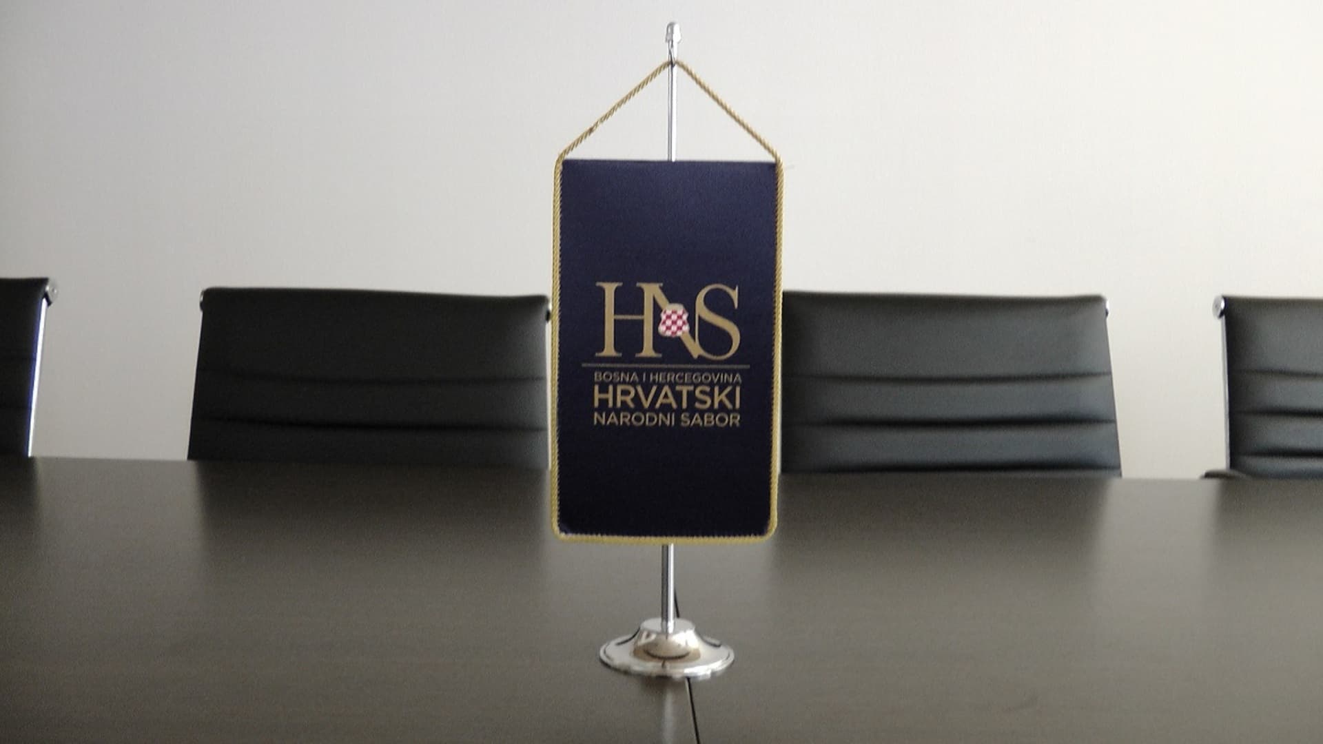 HNS zahtijeva ostavku kompletnog CIK-a - slika 1