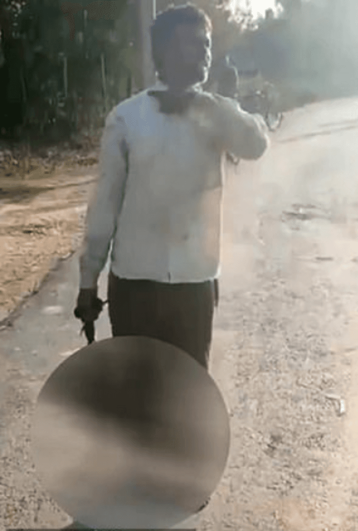 Indijac odrubio glavu kćerki i mirno odšetao do policije - slika 1