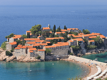 Sveti Stefan: Mladić iz BiH pronađen bez znakova života