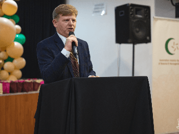 Australija: Nakon hapšenja, suspendiran imam Bekrić