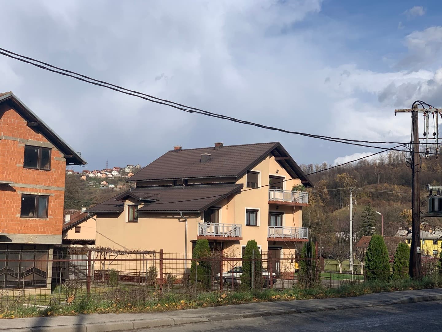 Policija hapsi ubice sarajevskih policajaca. Prvoosumnjičeni u bjekstvu - slika 1