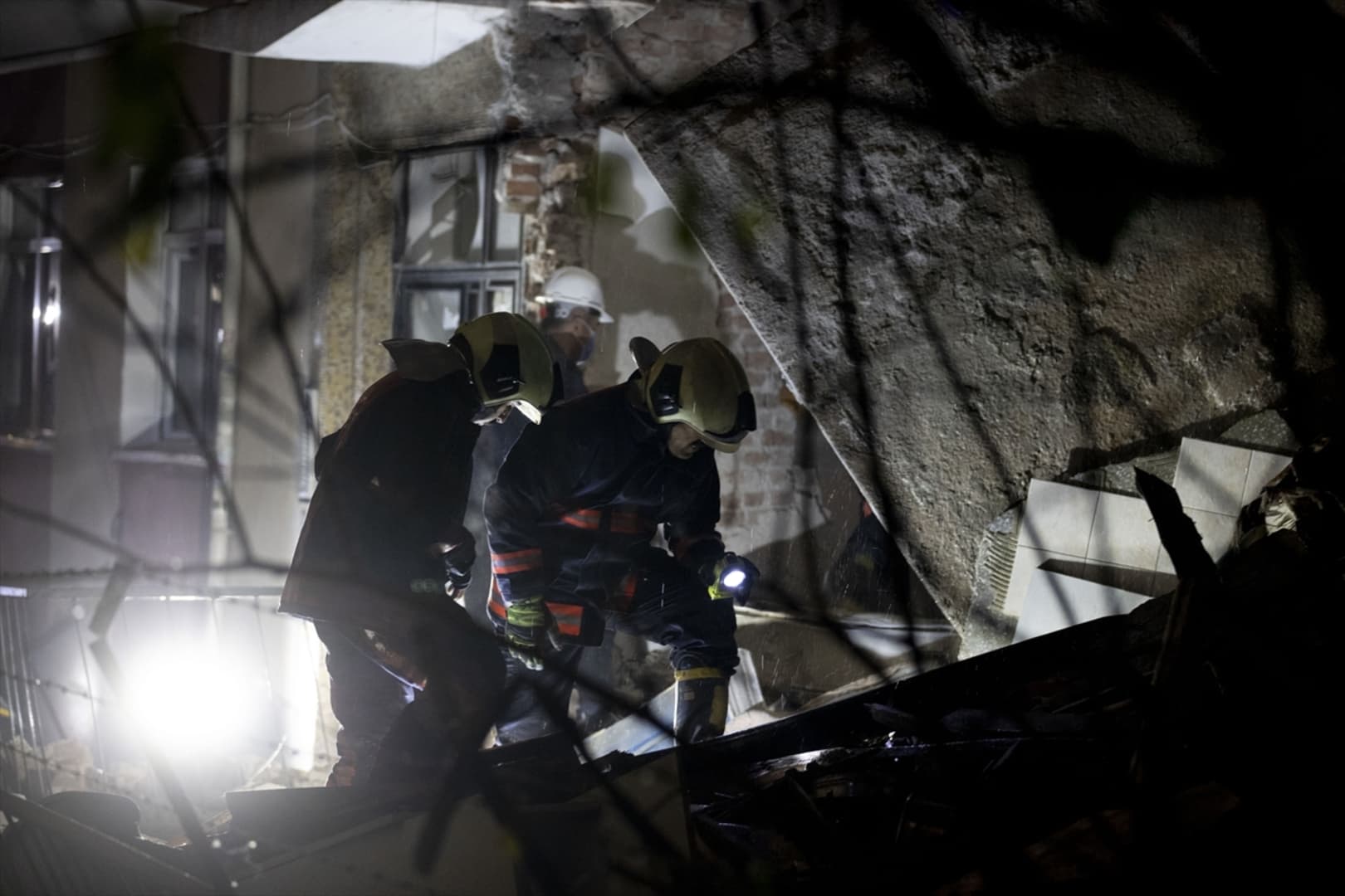 Turska: U eksploziji plina poginuli otac i kćerkica - slika 20