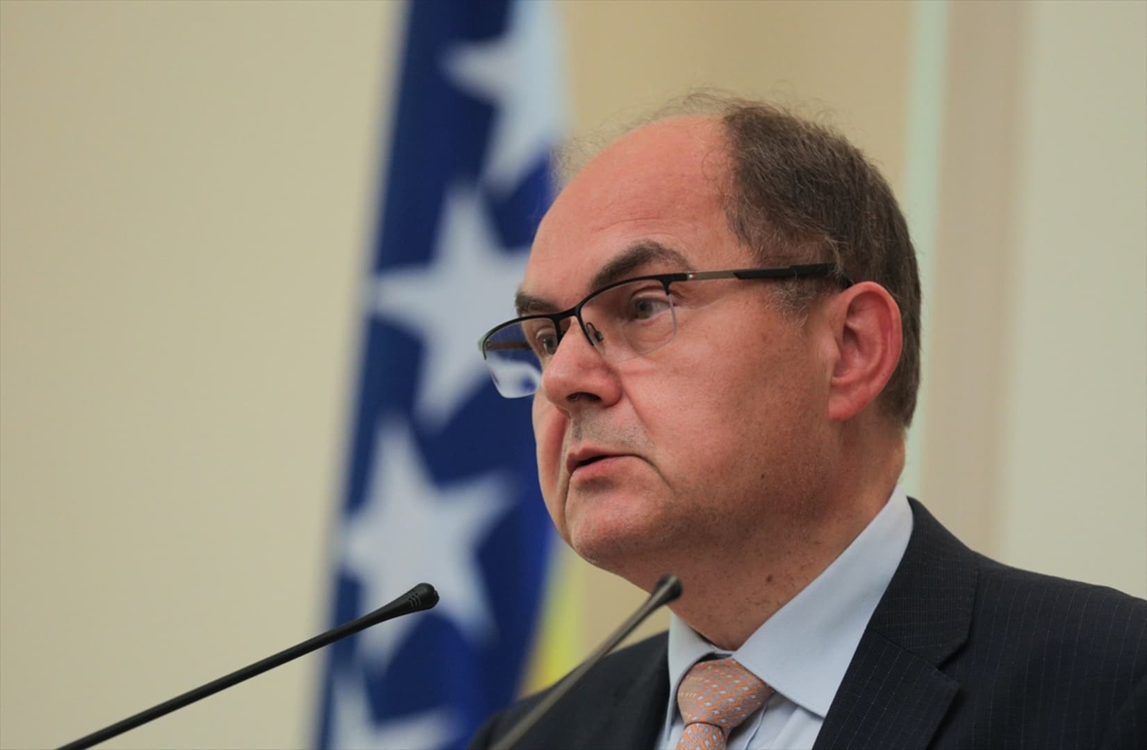 Schmidt: Dodiku se previše otvara prostora - slika 1