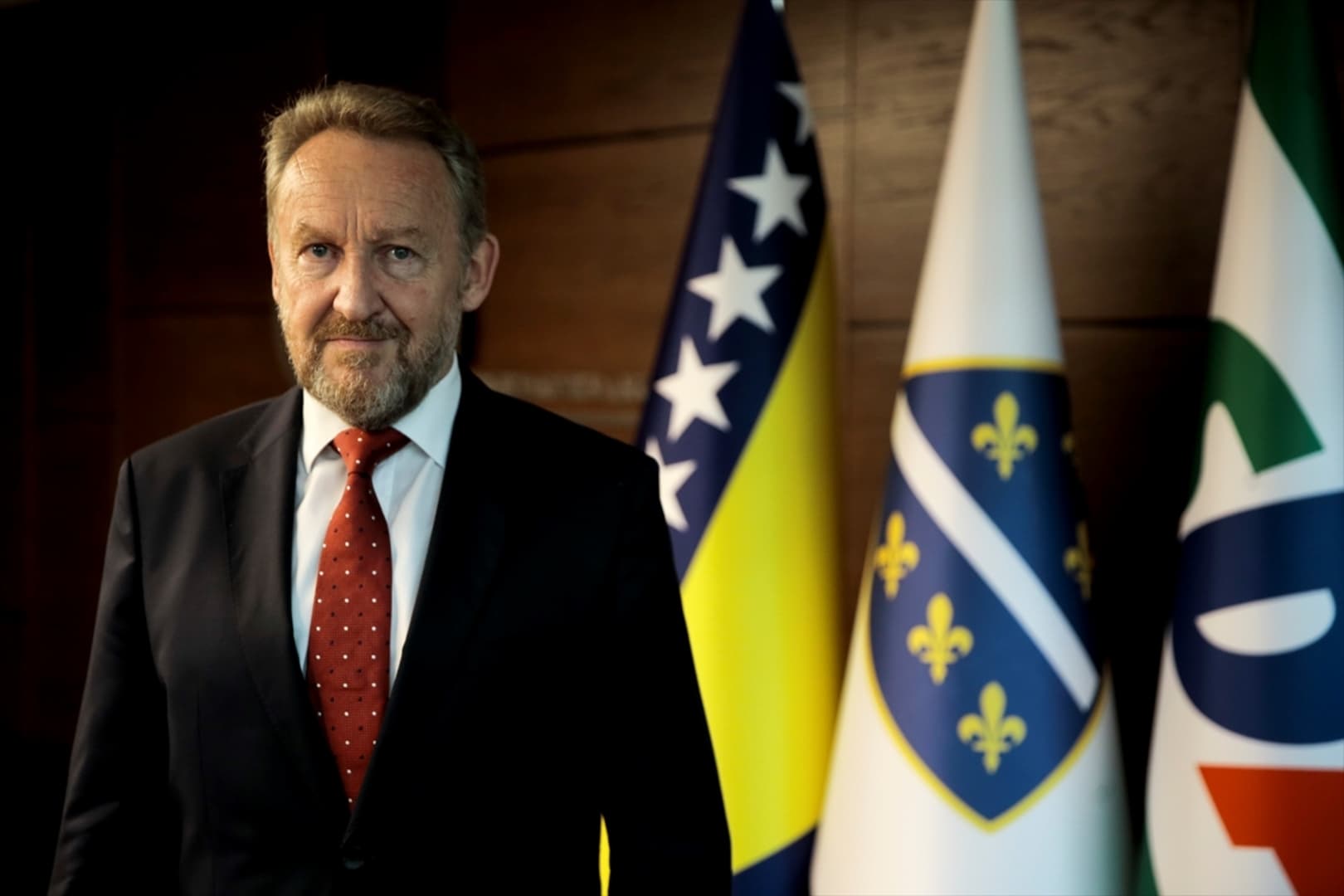 Izetbegović: HNS će biti kriv ako pregovori propadnu - slika 1