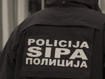 Pušten Sead Uzunović