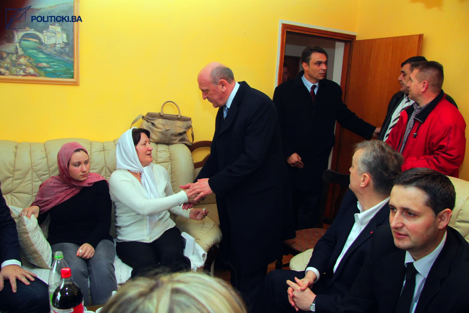 Sjećamo li se Bracike? Njegov tabut kroz Kozluk je nosilo hiljade ruku - slika 12