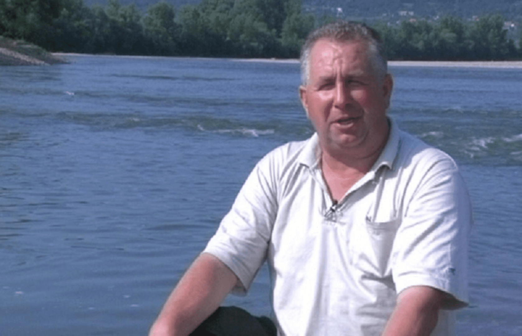 Sjećamo li se Bracike? Njegov tabut kroz Kozluk je nosilo hiljade ruku - slika 1