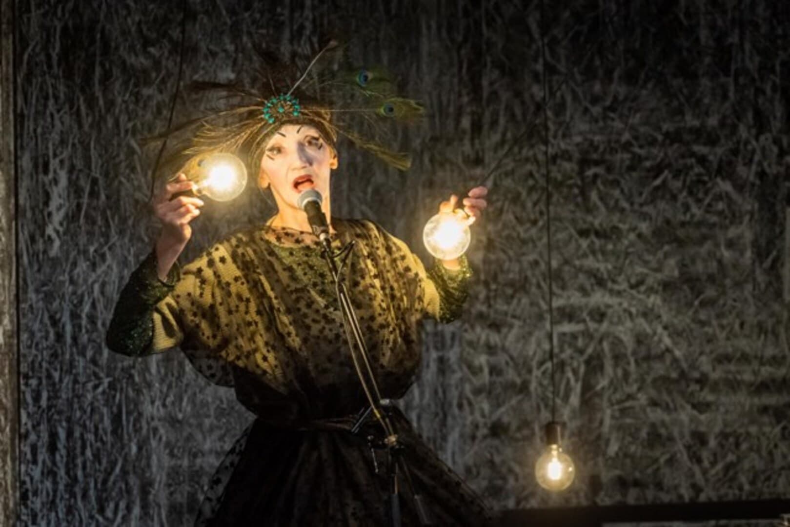 Nušićeva "Protekcija" u režiji Kokana Mladenoviča u subotu na sceni Narodnog pozorišta Sarajevo - slika 1