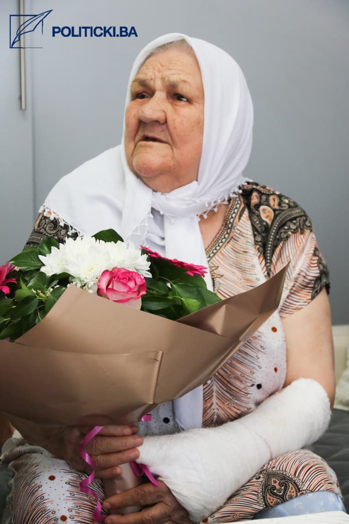 Nana Fata Orlović proslavila 79. rođendan - slika 5