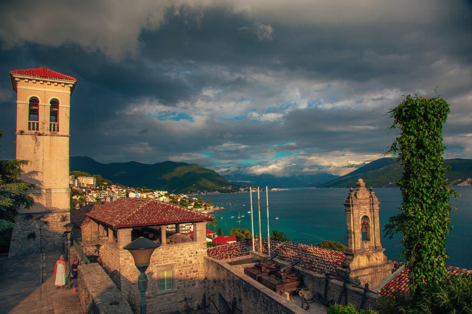 Snažno nevrijeme pogodilo crnogorsko primorje - slika 1