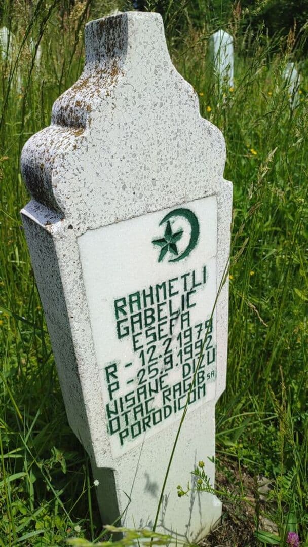 Sjećanje Eniza Gabeljića: 30 godina od ubistva četiri djevojčice iz srebreničkog sela Bučinovići - slika 2