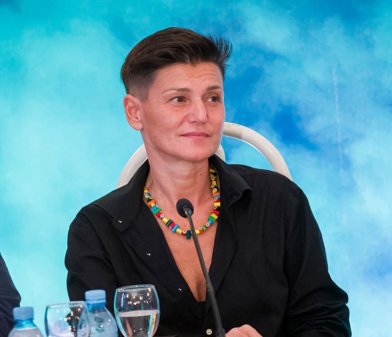 Vedrana Božinović: "Lako je sjediti u mraku. Upalite svjetlo!" - slika 1