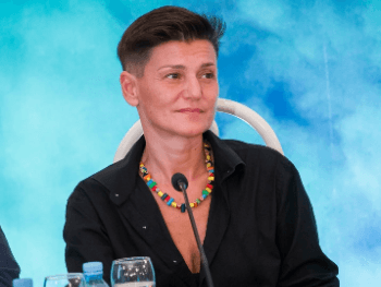 Vedrana Božinović: "Lako je sjediti u mraku. Upalite svjetlo!"