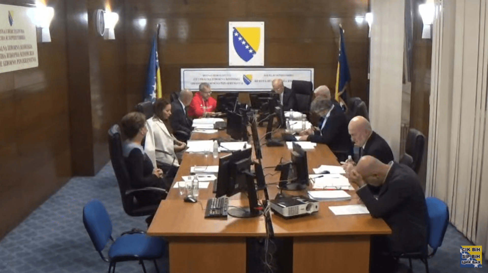 CIK: Ponovo se broje glasovi za predsjednika Rs - slika 1