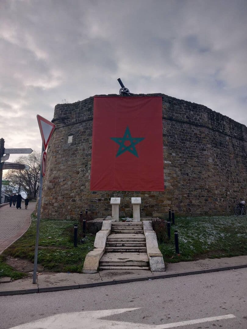 Podrška fudbalskoj reprezentaciji Maroka iz centra Novog Pazara - slika 1