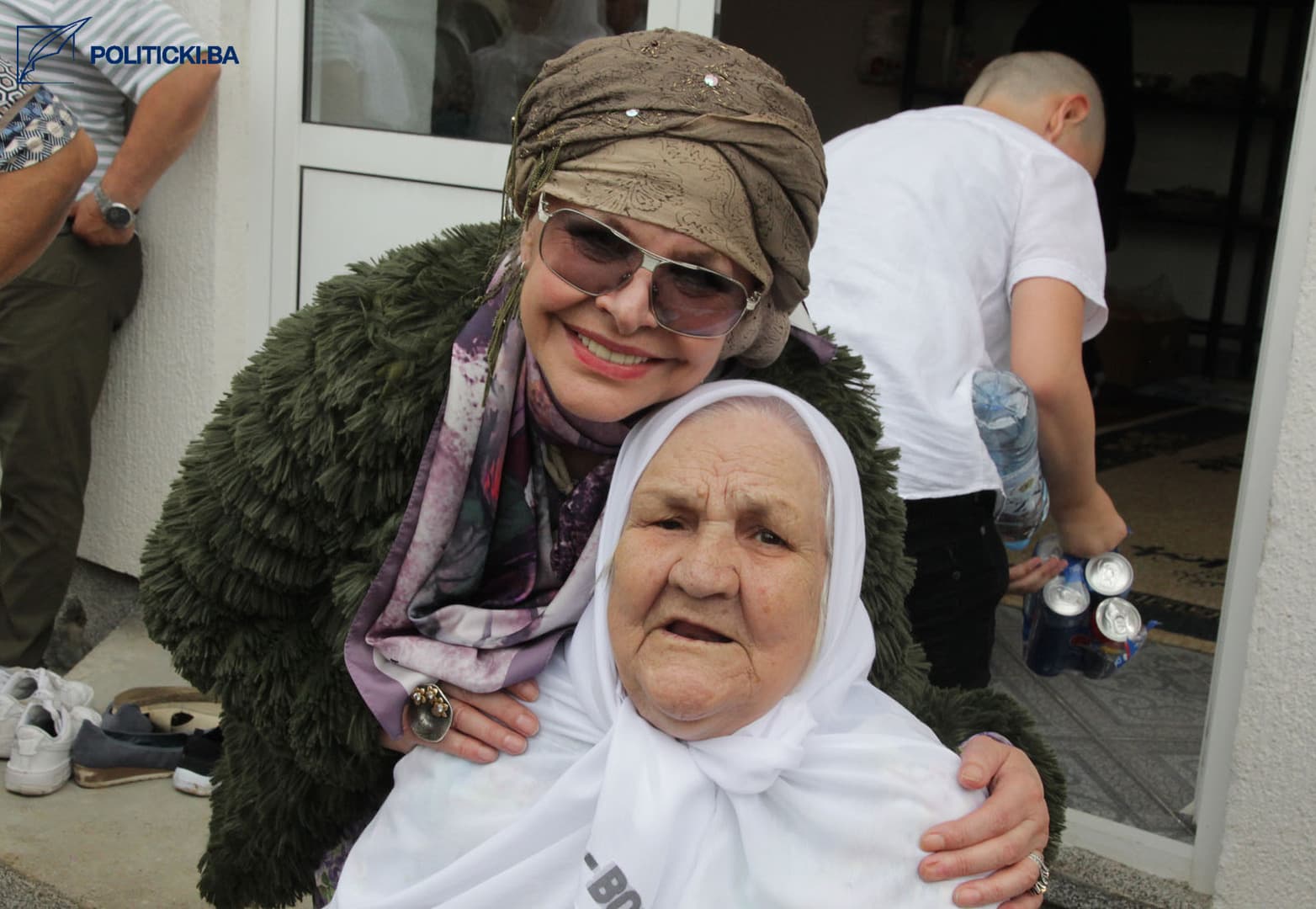 Nana Fata Orlović ispraćena na hadž - slika 7