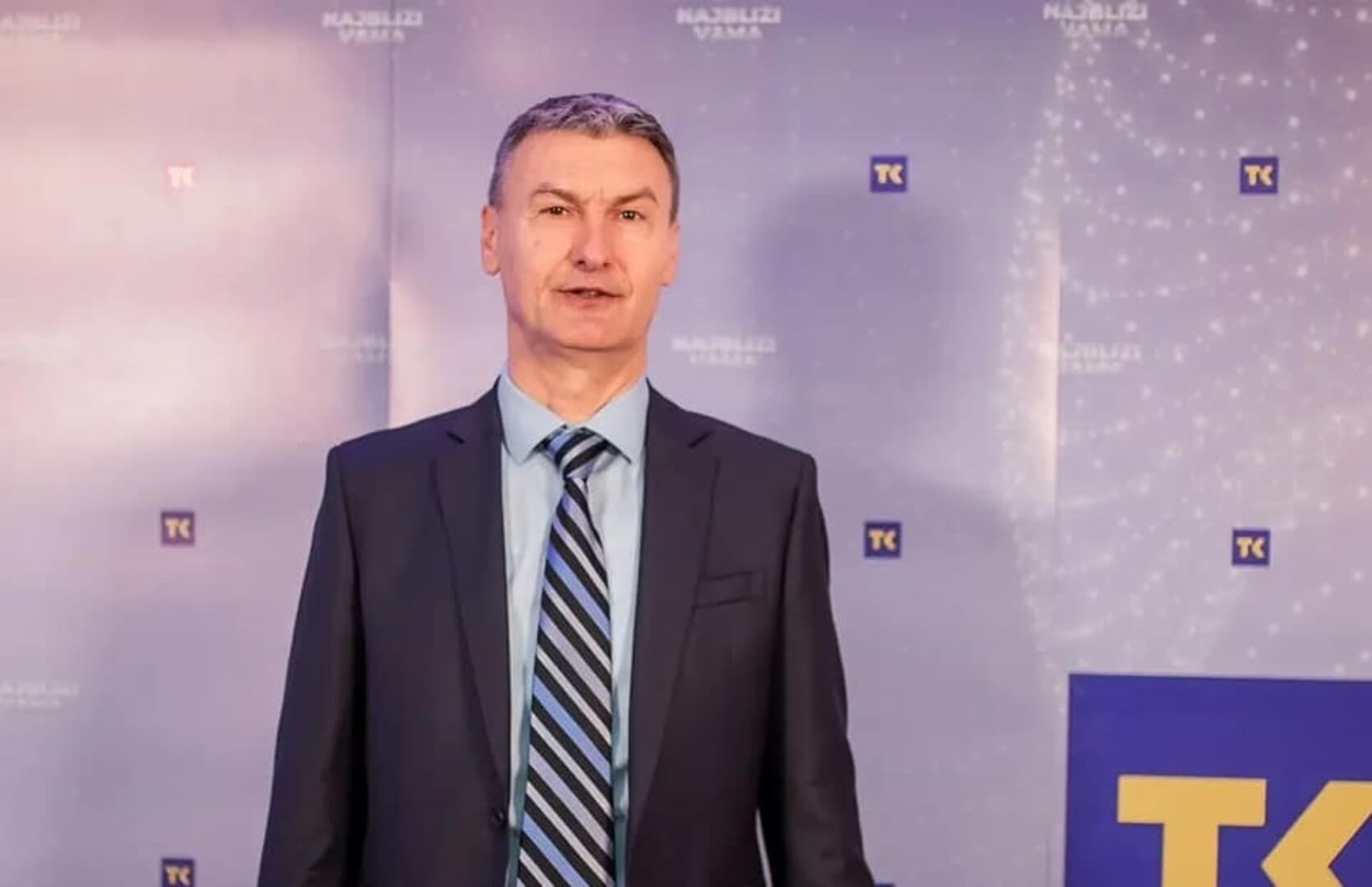 7. maj - Dan zračnog mosta - priznanje doprinosa na čekanju - slika 1