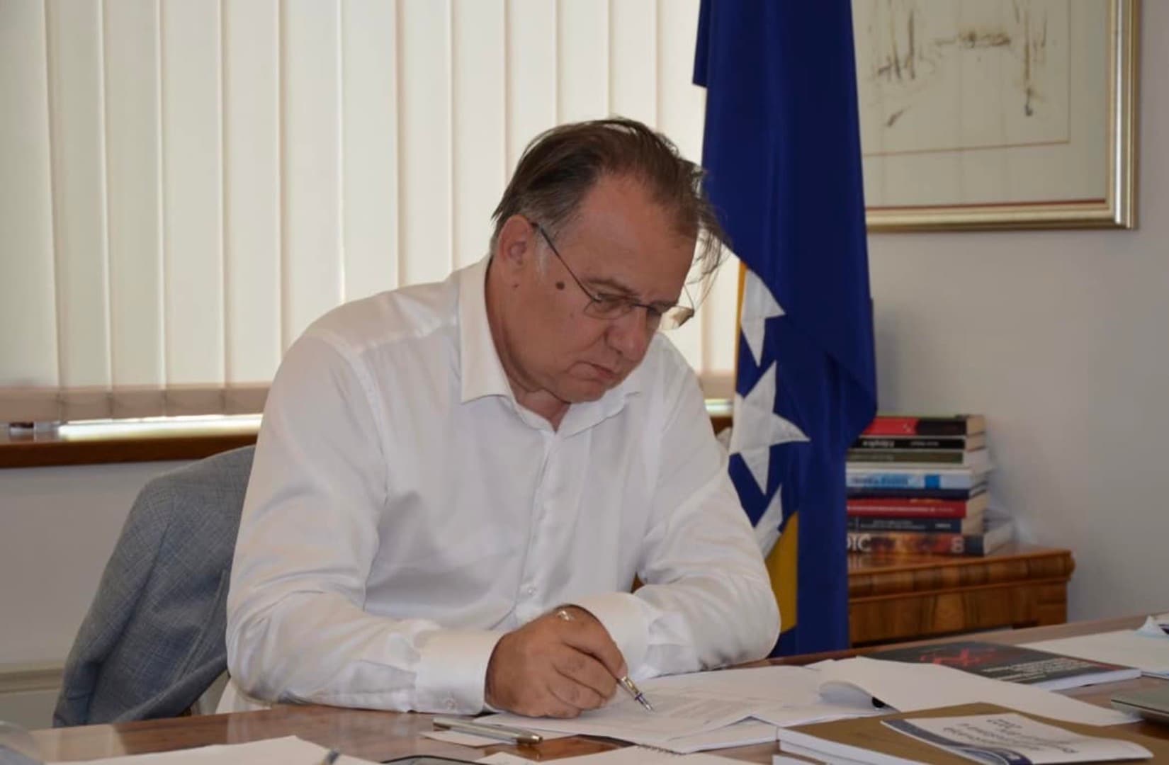 Zašto jako brine Facebook objava Nermina Nikšića - slika 1