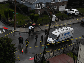 Pokolj u Njujorku. Ubijeno i dvoje djece