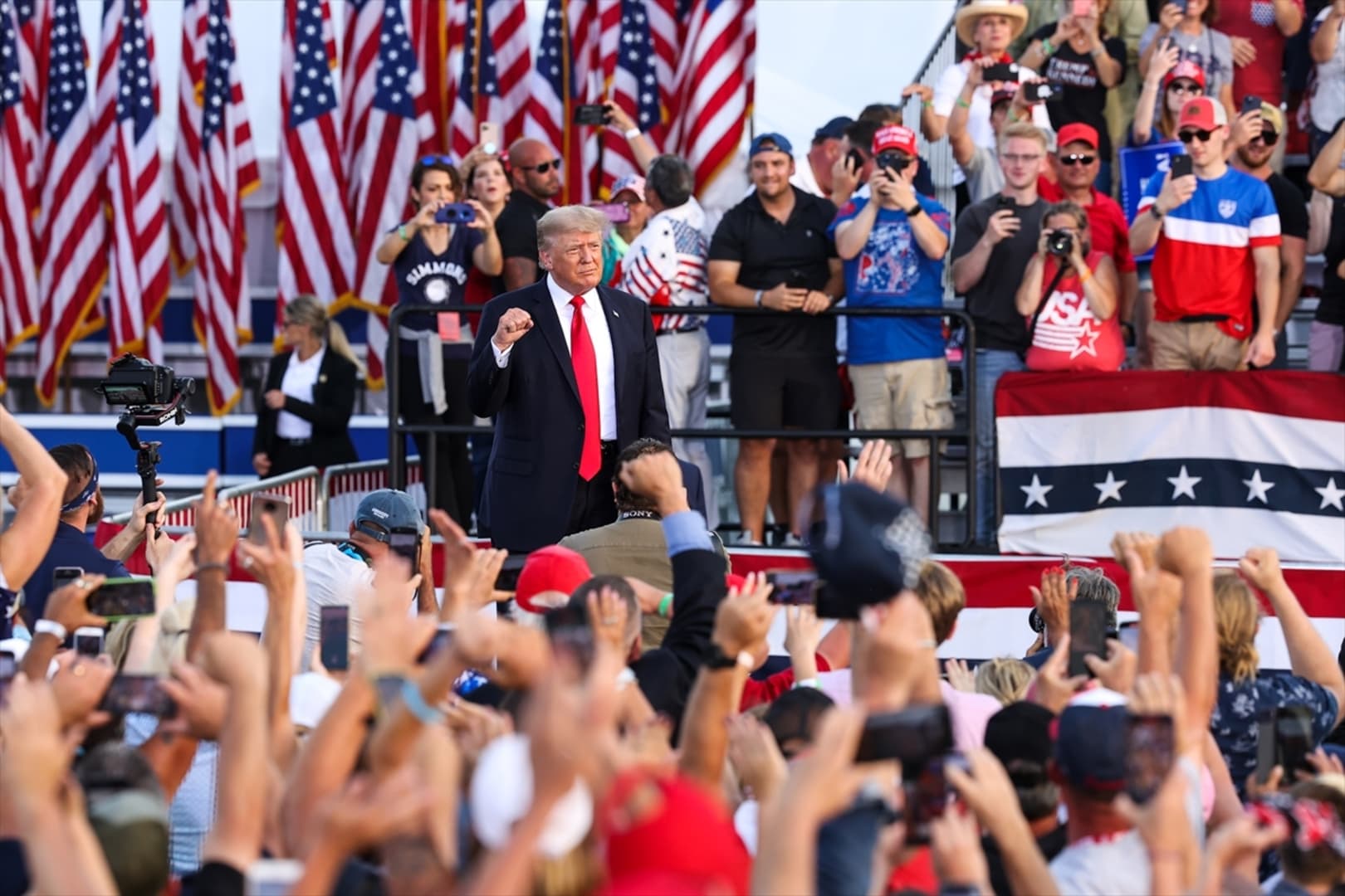 SAD: Još 16 saveznih država nastoji osujetiti Trumpa - slika 1