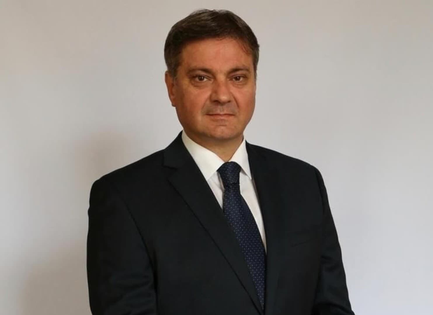 Zvizdić: Ponavljam - hitno rasporediti EUFOR ili NATO u Brčkom - slika 1