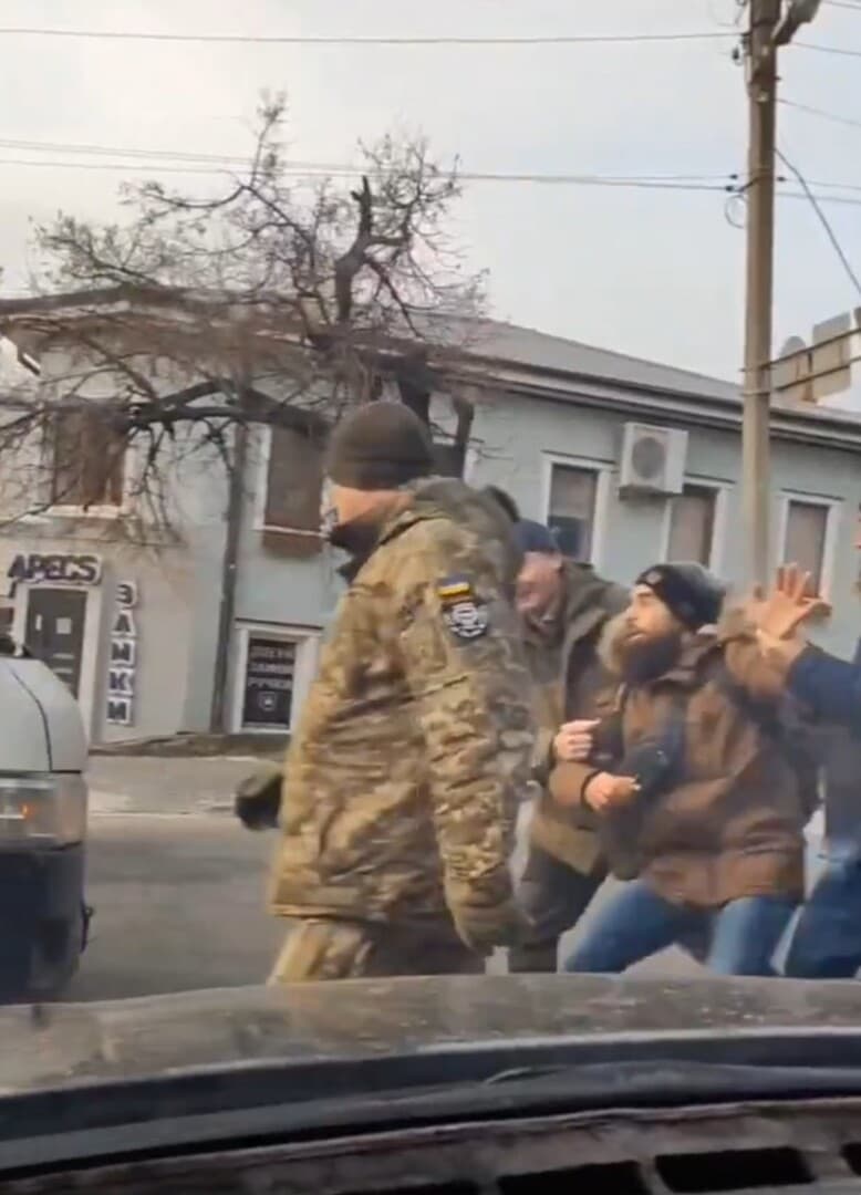 Počela prisilna mobilizacija u Ukrajini - slika 1