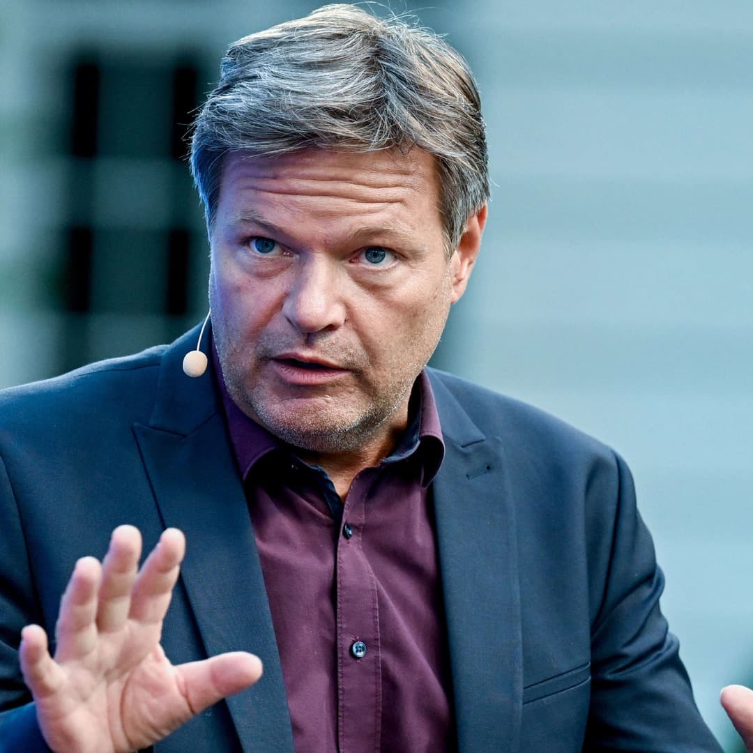 Ljuti poljoprivrednici blokirali njemačkog ministra na trajektu - slika 1