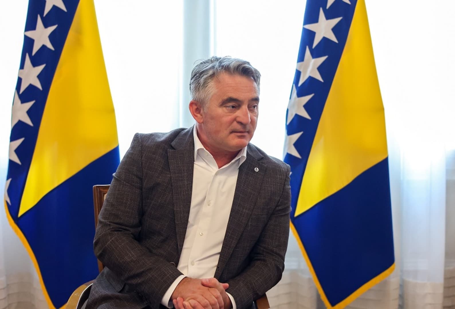 "Schmidt je visoki predstavnik za Bošnjake, Bećirović će morati objasniti podršku Borjani Krišto"  - slika 1