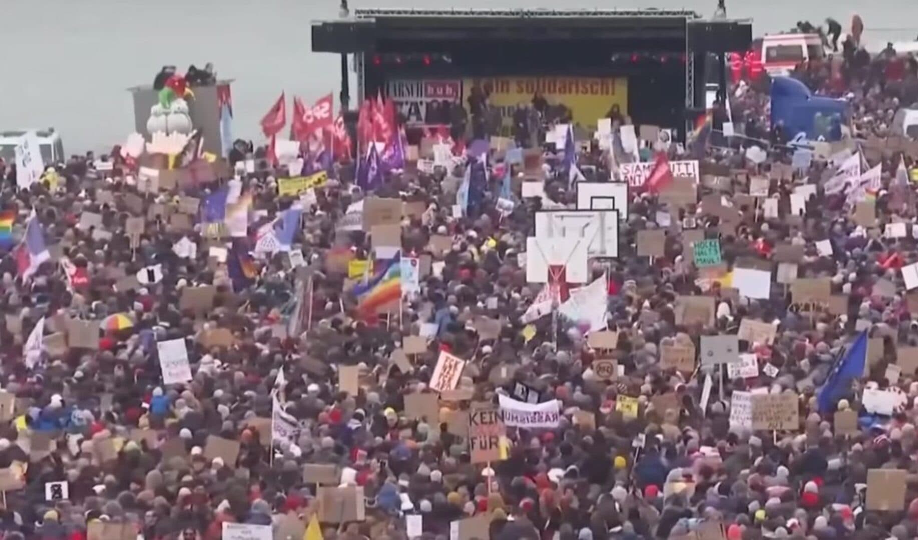 Njemačka: Vlast pohvalila građane zbog demonstracija - slika 1