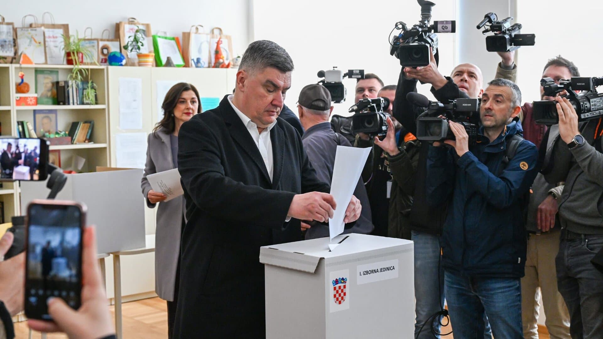 Glasao i Milanović. Pa opleo po Plenkoviću - slika 1