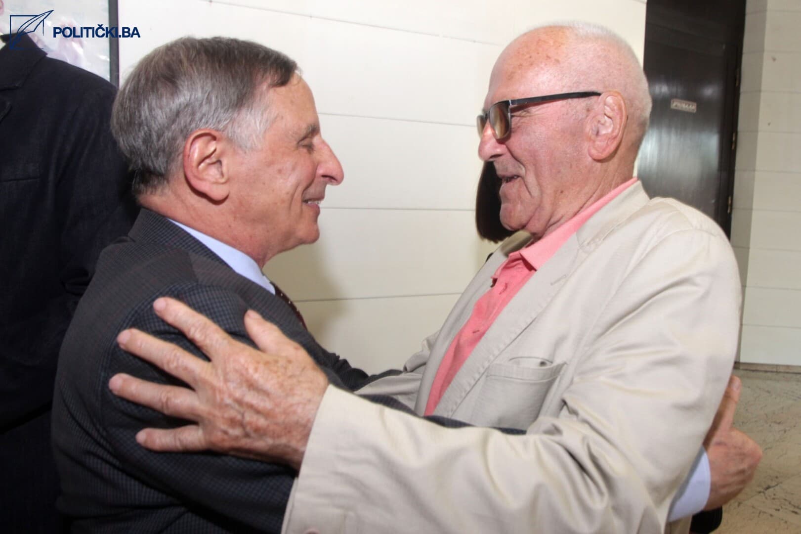 Roy Gutman u Tuzli – emotivni susret sa akterima događaja o kojima je u ratu pisao - slika 11