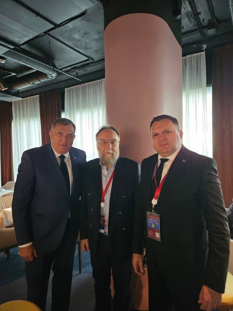 U 15-ak godina Dodik više od 40 puta prijetio razdruživanjem - slika 1