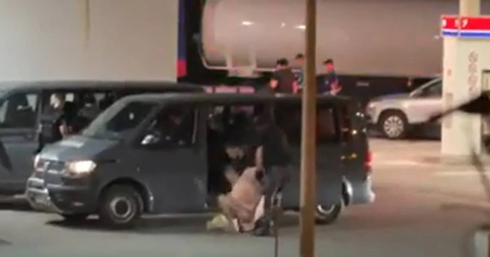 MUP TK: Uhapšen muškarac koji je sinoć divljao po Tuzli - slika 1