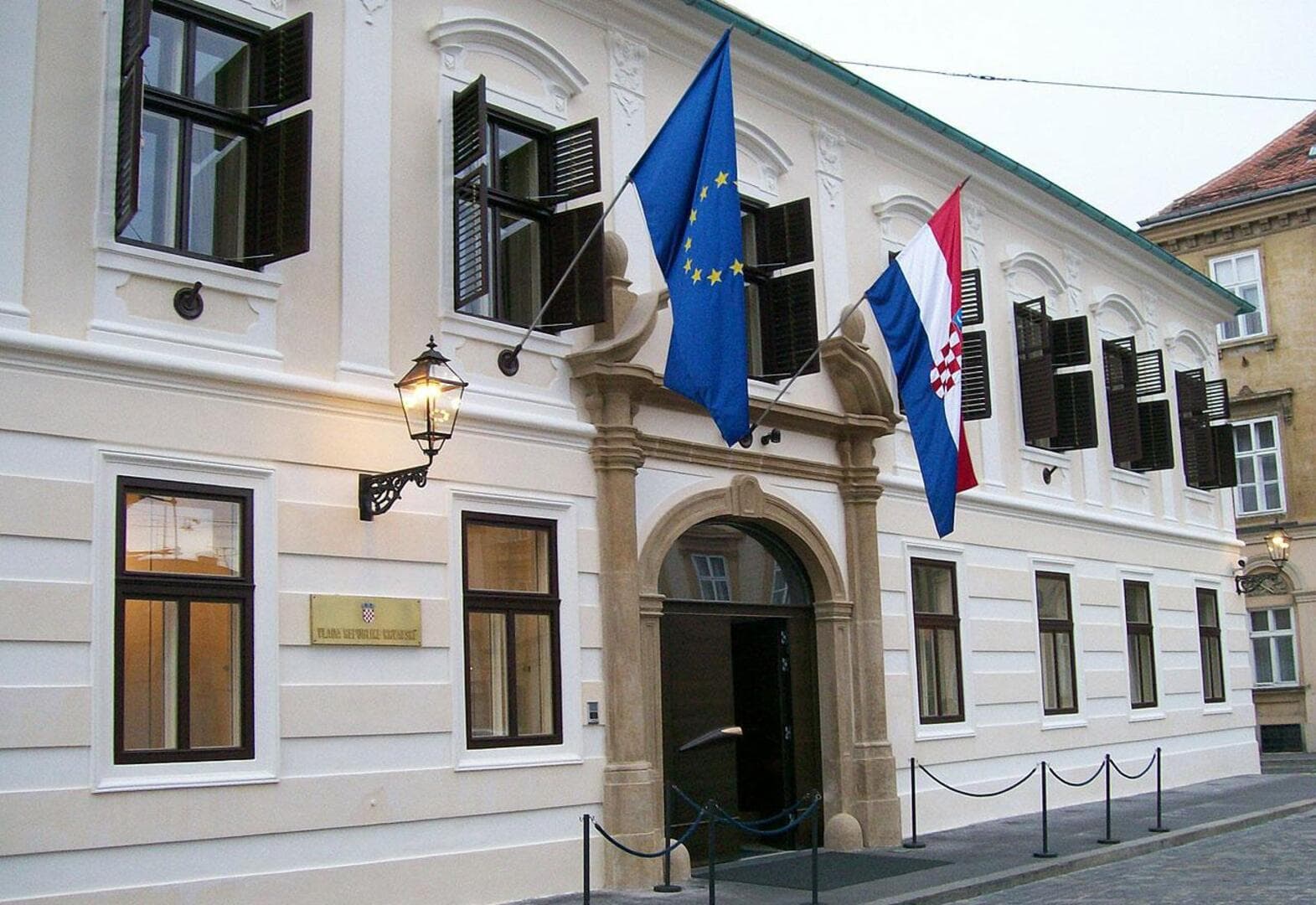 Nakon Hrvatske: Zašto države EU ne sankcioniraju Dodika. Zaslužio je. Odavno! - slika 1