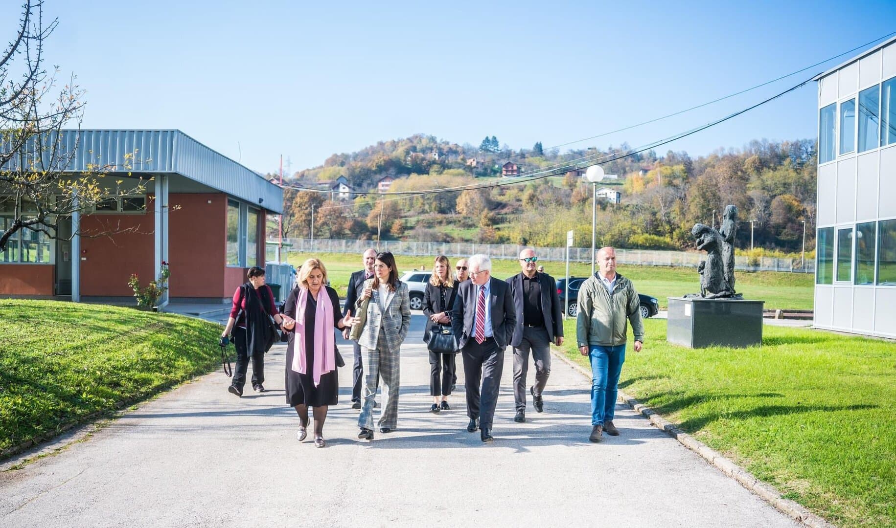 Ambasadorica SAD u Hrvatskoj posjetila Memorijalni centar - slika 2