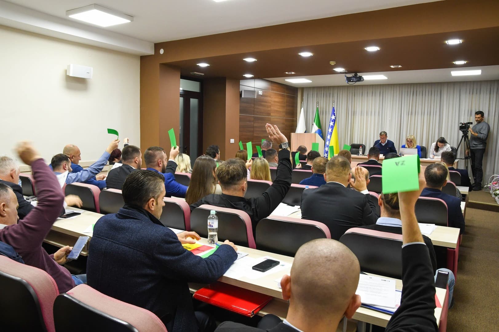 Odgovor opoziciji: Vlast u Hadžićima je legalna i legitimna - slika 2