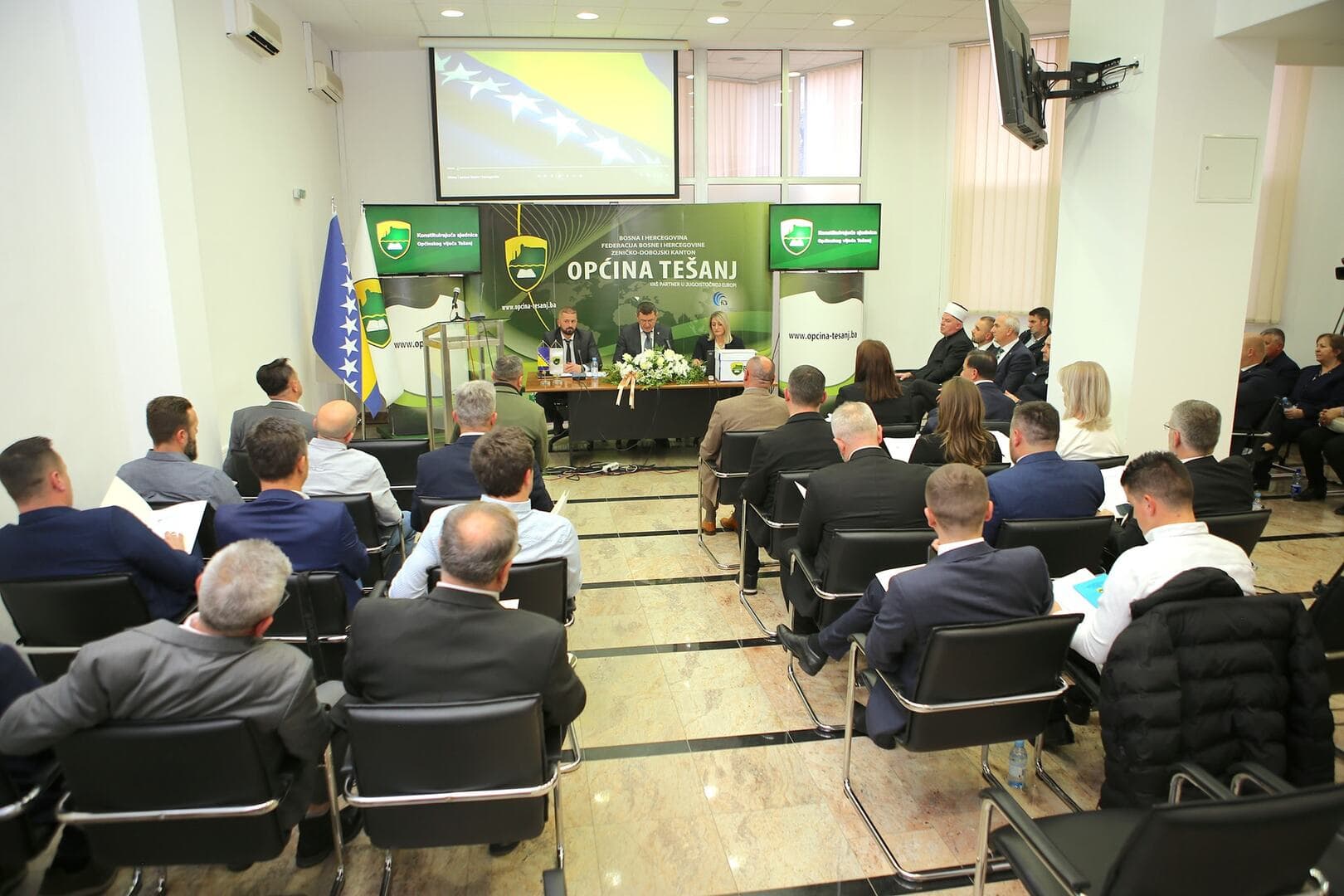 Potvrđeno: SDA i SDP napravili vlast u Tešnju - slika 2