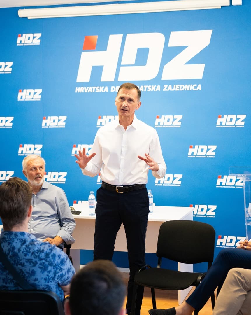 Primorac skinuo sako i pozvao Milanovića na fajt! - slika 1