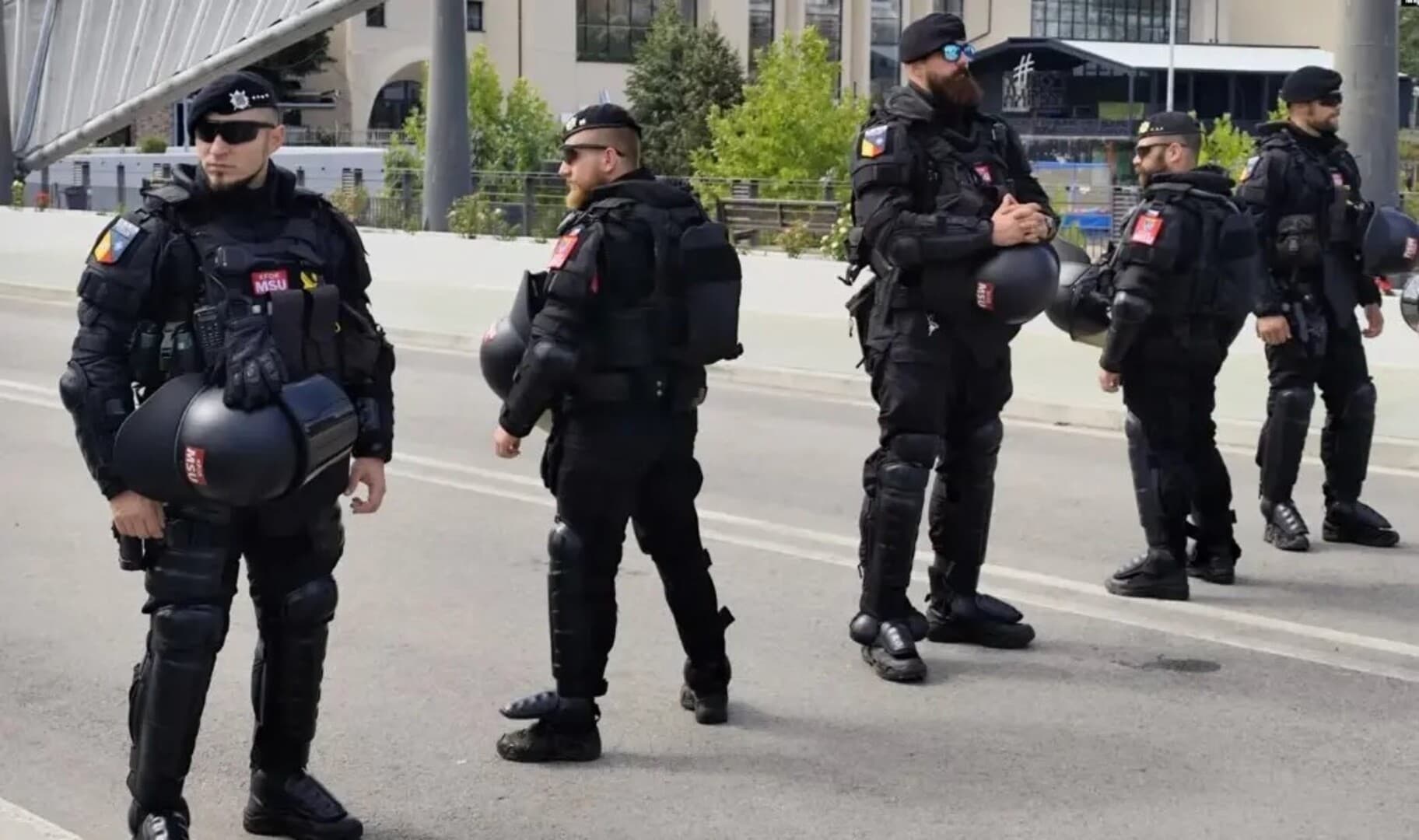 Očekuju belaj? KFOR pojačao prisustvo na Kosovu - slika 1