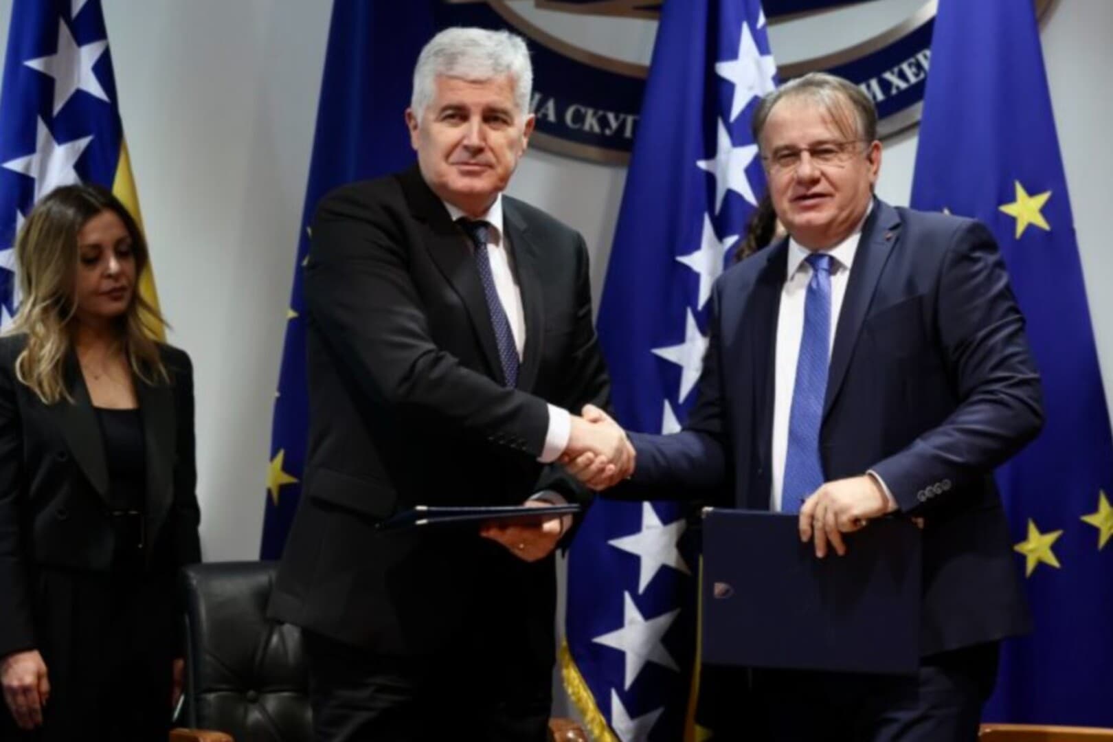 Kada Čović radi plin: Hoće li Nikšić na "crnu listu" SAD? - slika 1