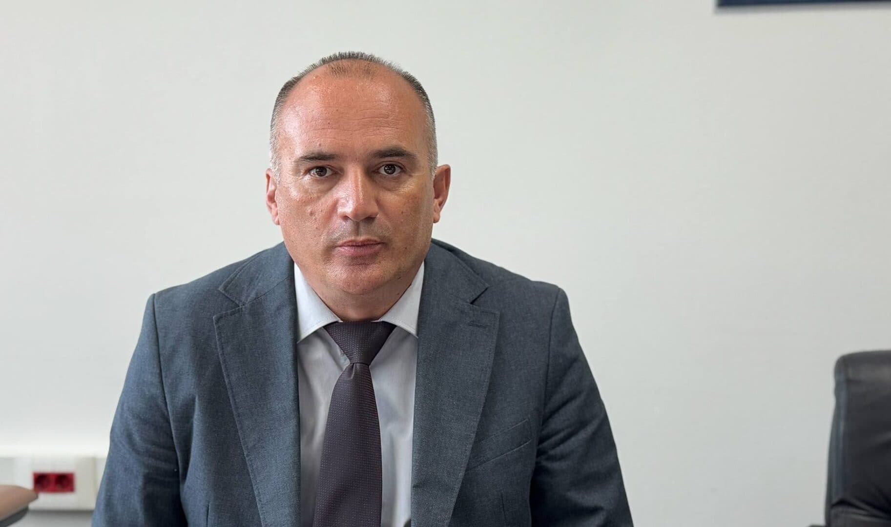 Grković: Sumnjam da Stevandić stoji iza paljenja auta Vukanoviću - slika 1