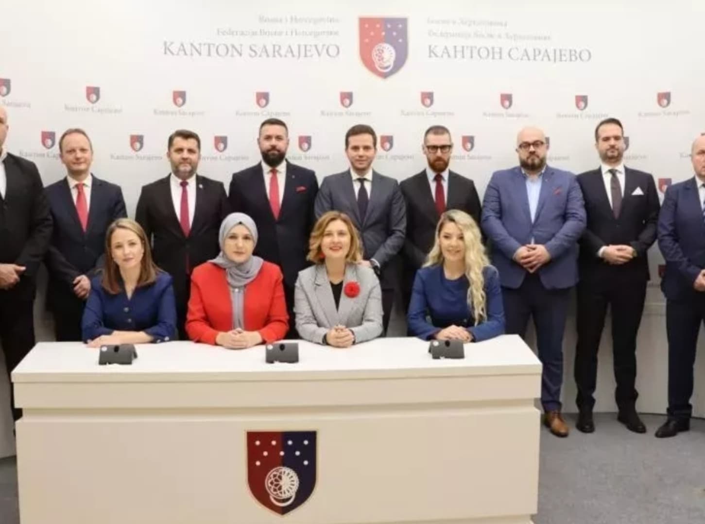 Pacovi mafijaju gradom! - slika 1