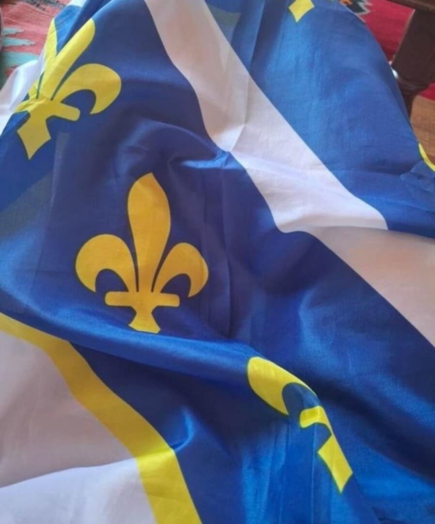 Policija Rs ne može oduzimati zastave s ljiljanima niti kažnjavati - slika 1