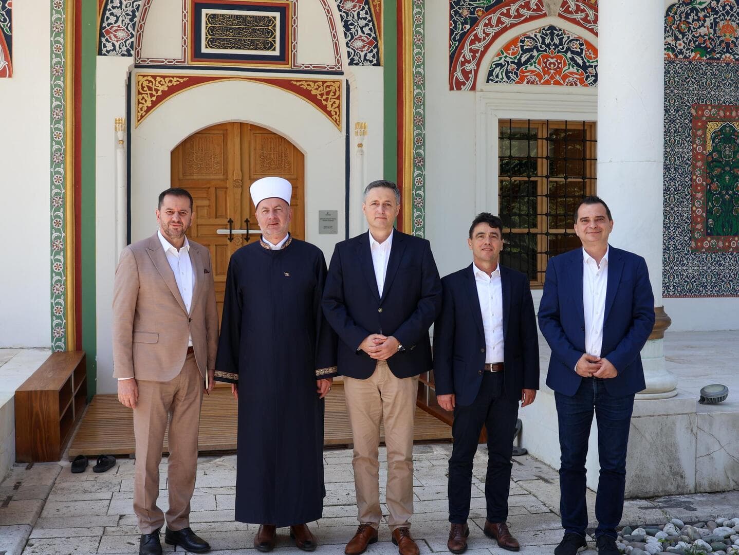 Bećirović u Foči: Prioriteti su sigurnost i ekonomski razvoj - slika 4