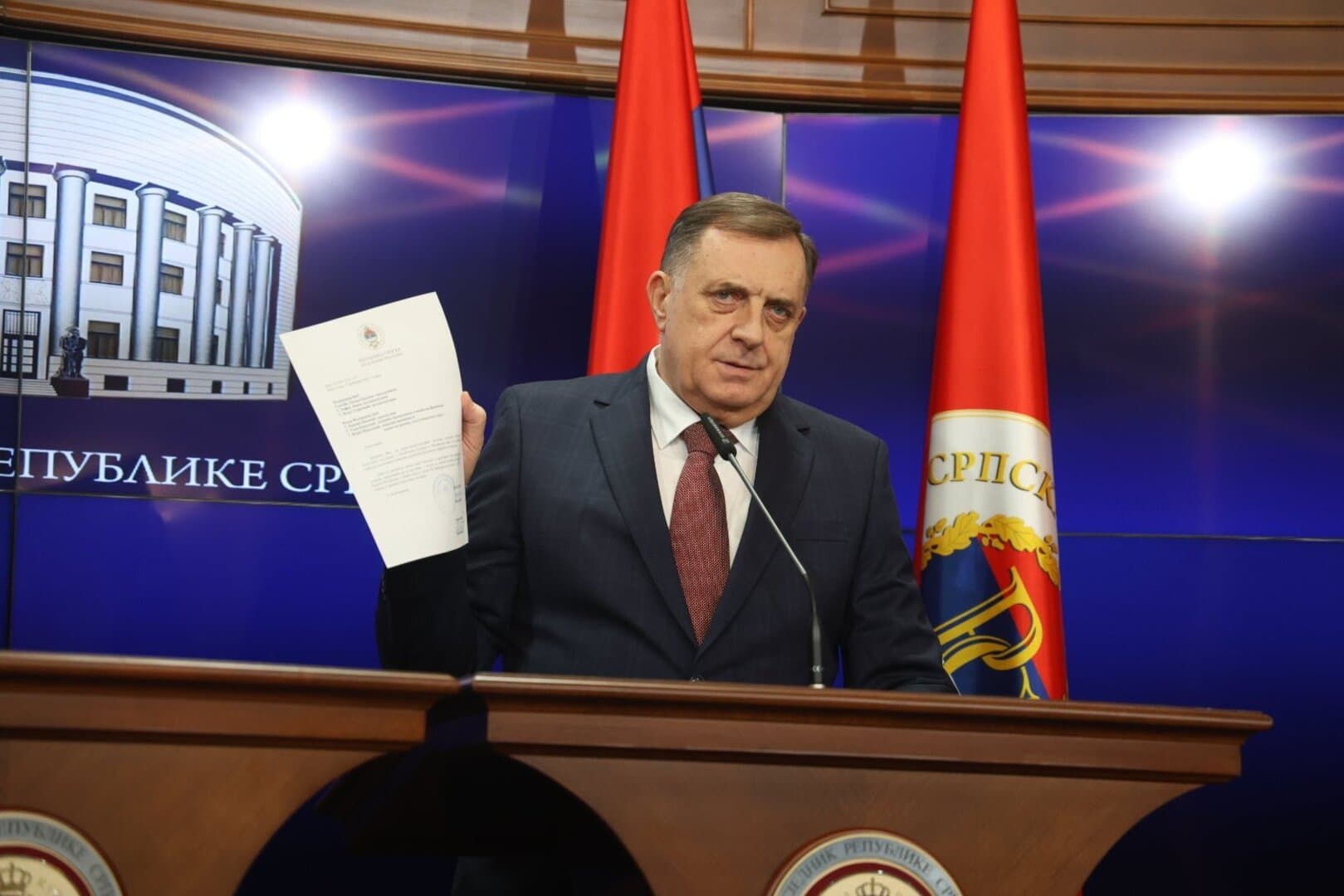 Dodik opet protiv migranata: Povezat će se s vehabijama ovdje - slika 1