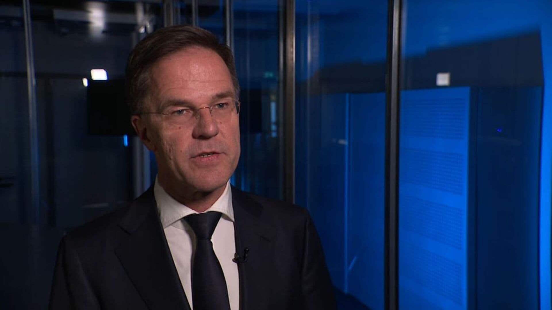 Rutte "čeličnom četkom" čisti NATO - slika 1