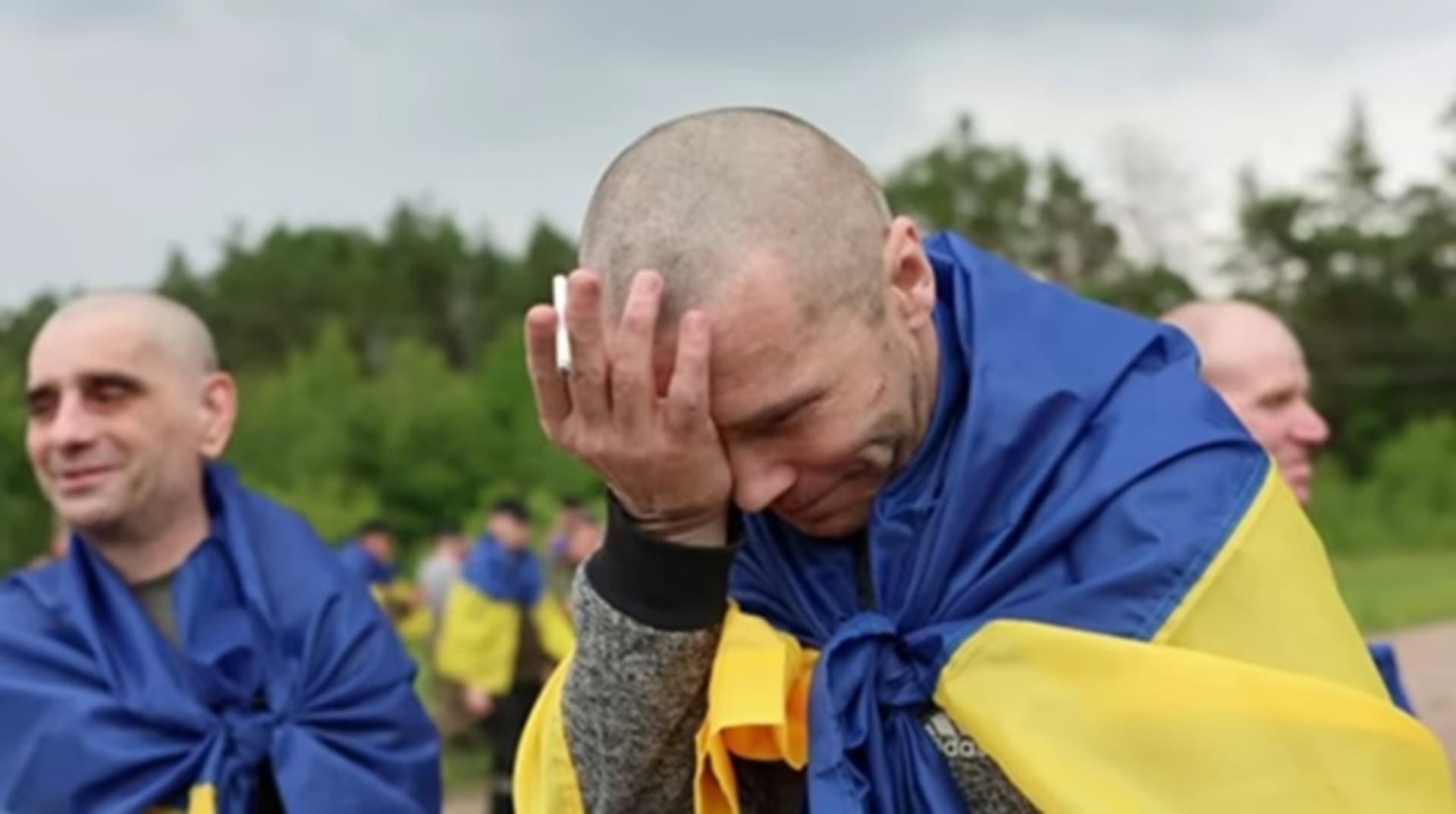 Ukrajina vratila novu grupu zarobljenih branilaca iz Rusije - slika 1