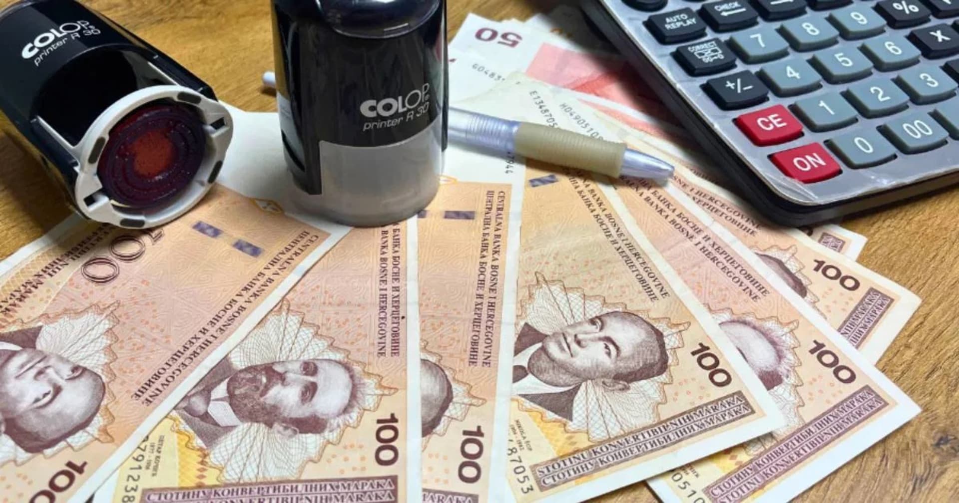 Sedam stranaka primilo zabranjene donacije od firmi koje posluju sa državom - slika 1