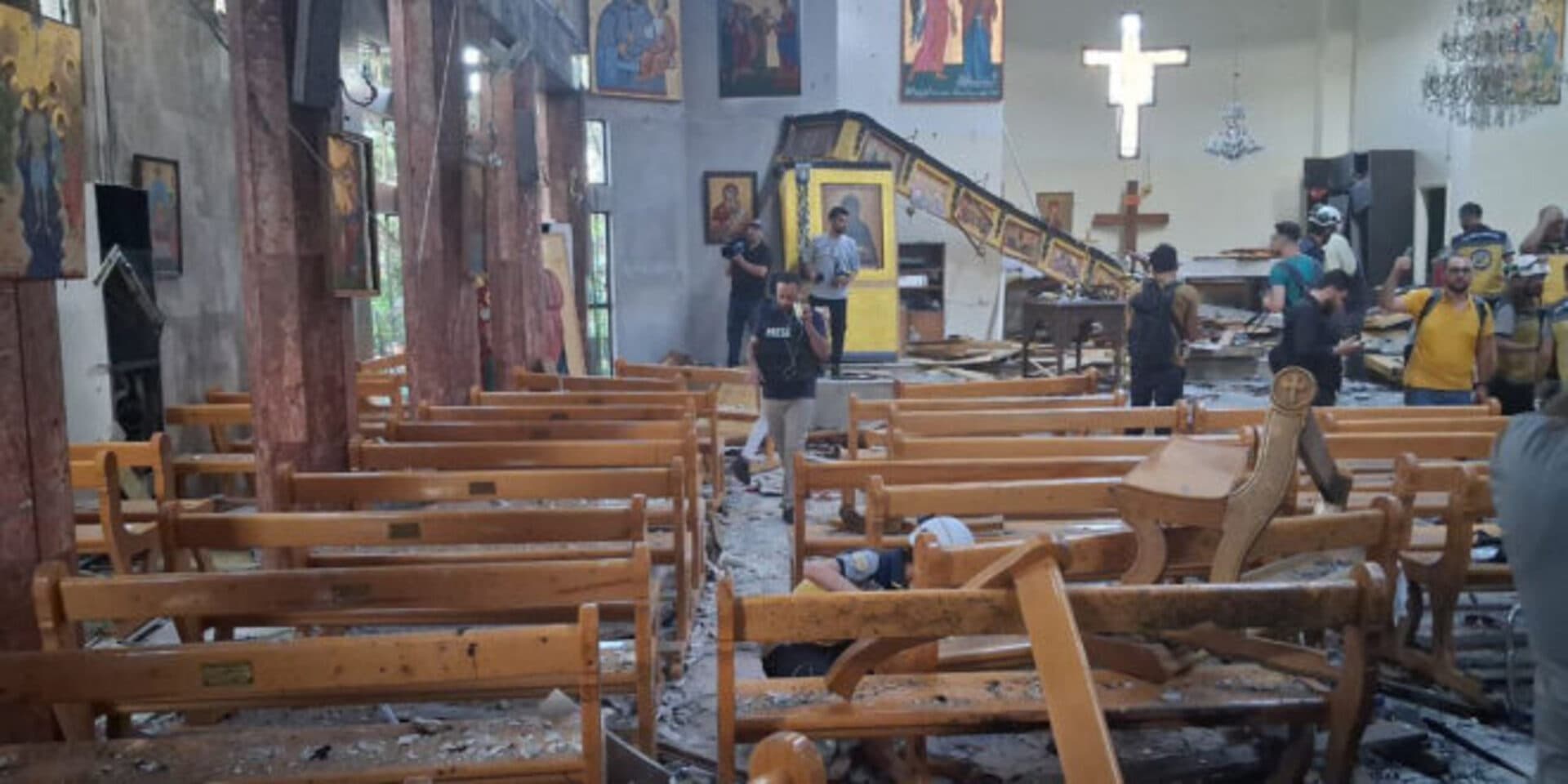 Teroristički napad na crkvu u Damasku: Više od 25 mrtvih, "Islamska država" preuzela odgovornost - slika 1