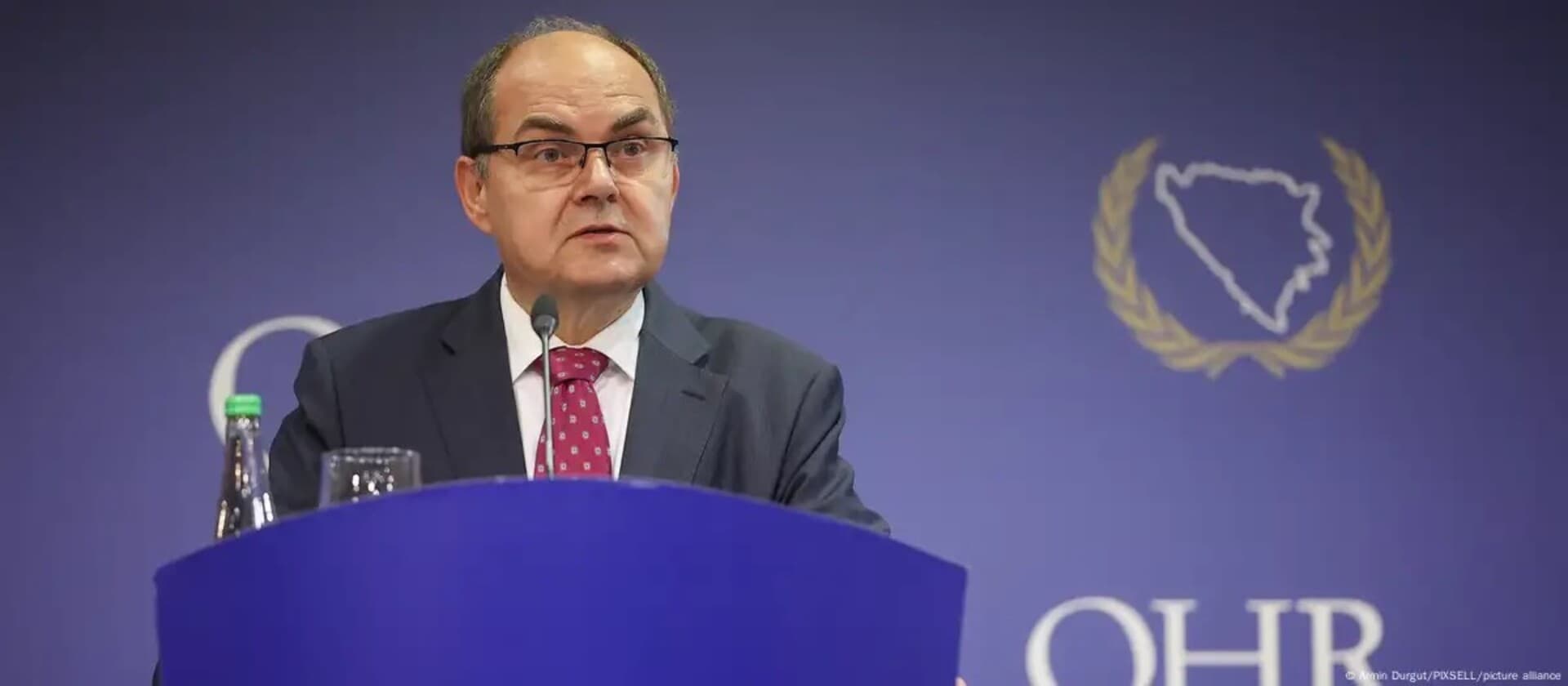 Schmidt: Neusvajanje budžeta je neodgovorno! - slika 1